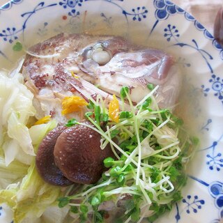圧力鍋で鯛のアラと白菜のスープゆず風味
